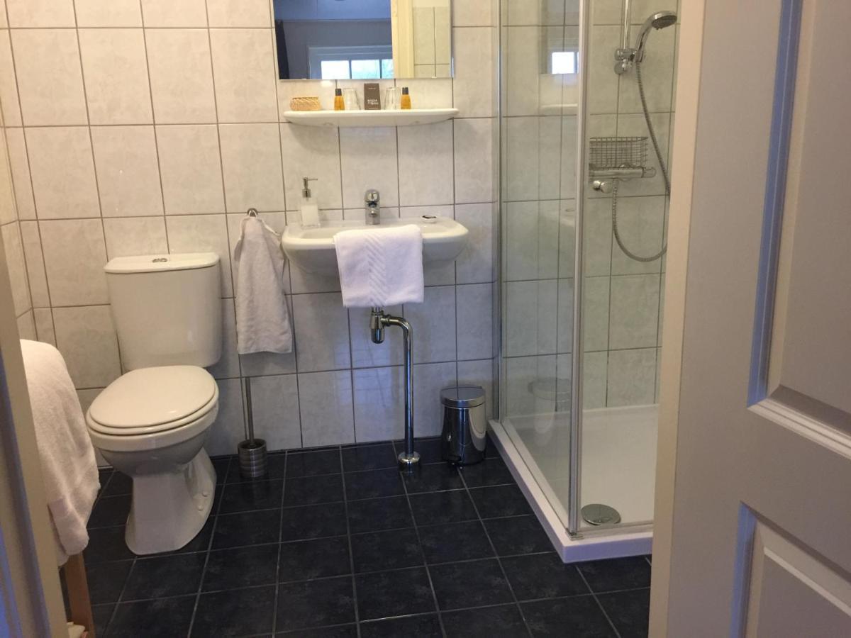 Bed And Breakfast Zathe De Spieker Itens Exterior photo